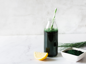 licuado con espirulina